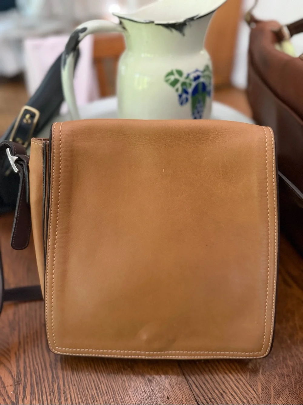 Rare Vintage 1980’s Coach Tan Monterey Flap Crossbody, No Serial USA